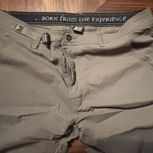 Prana Strech Zion 36x32